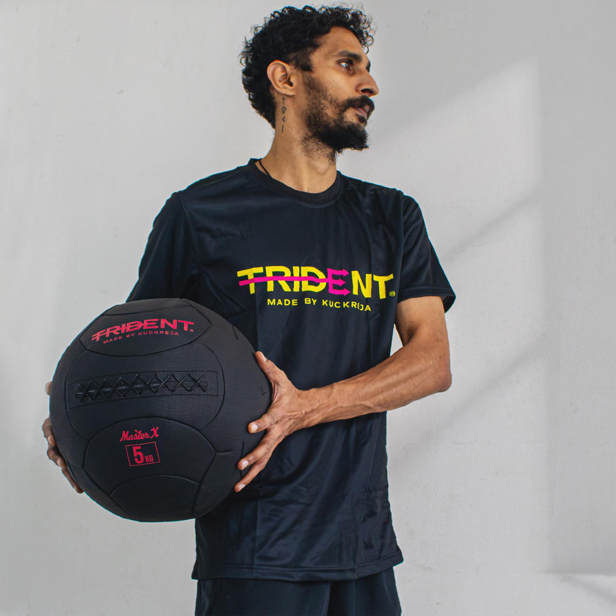 Trident Master X Premium Wall Ball - 5kg