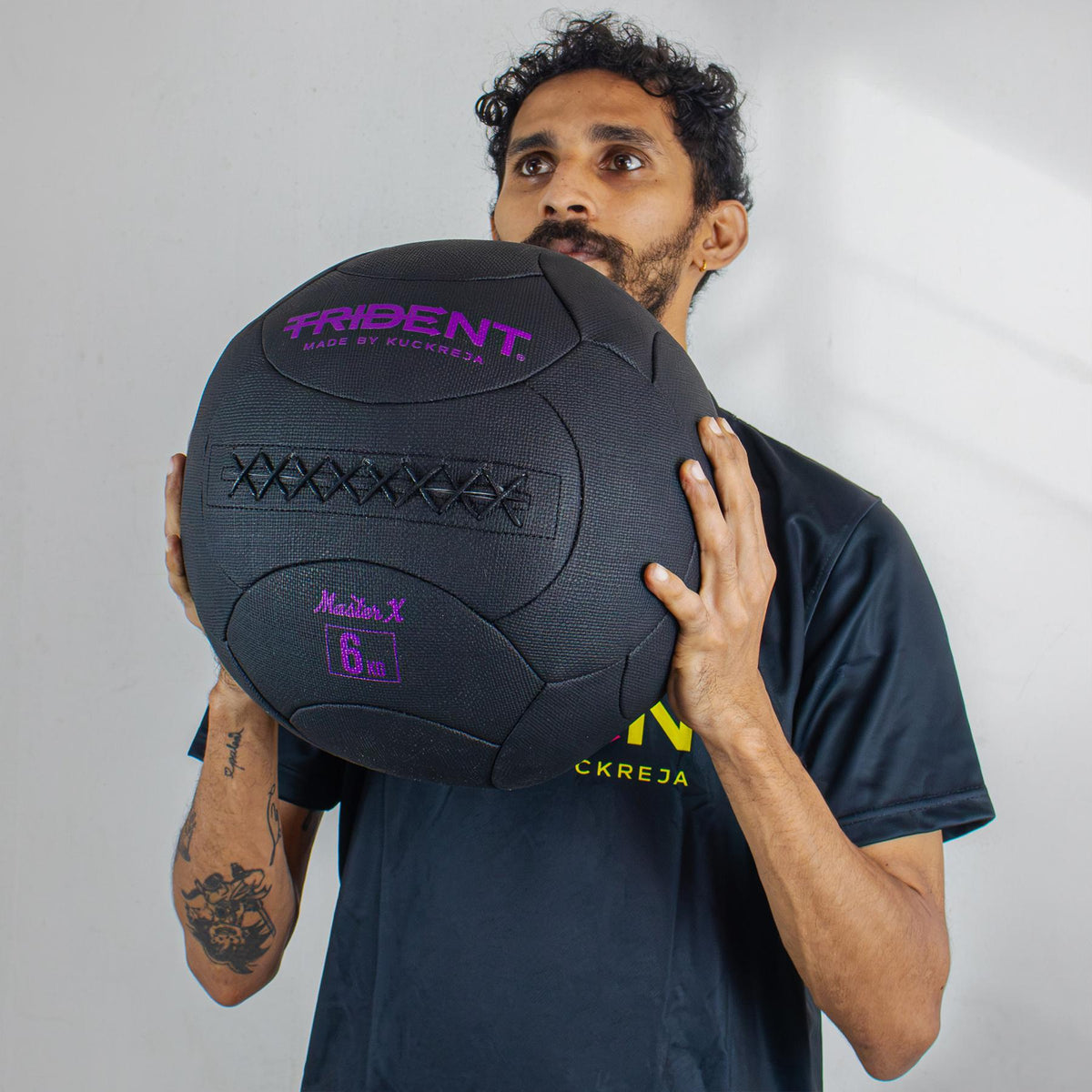 Trident Master X Premium Wall Ball - 6kg