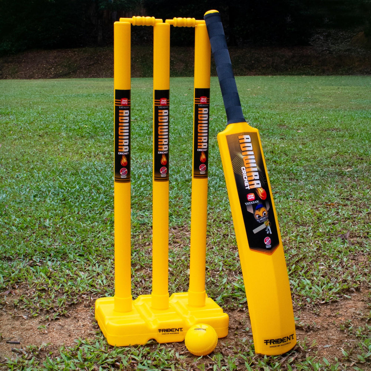Trident Adiwira Cricket Bat