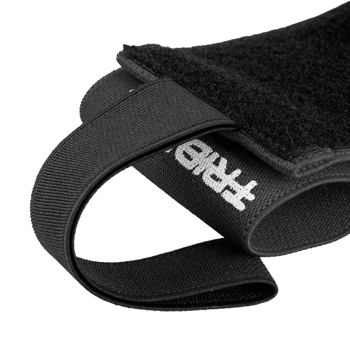 Trident Deluxe Captain Armband - Black (Senior, Junior)